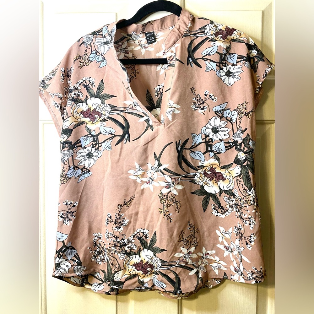 Women’s Floral and Aztec‎ Blouses, 3 Ct